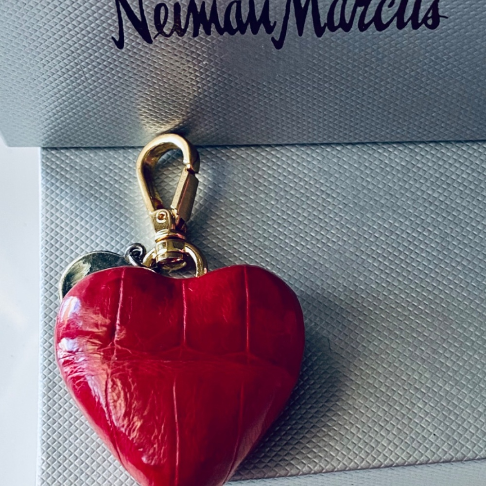 Pendant - Picture 2 of 7